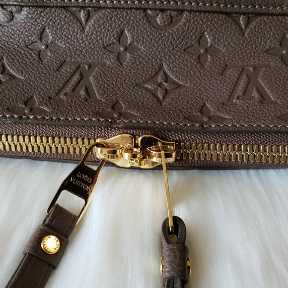 💯% AUTH Louis Vuitton Lumineuse Empriente PM - Picture 3 of 8